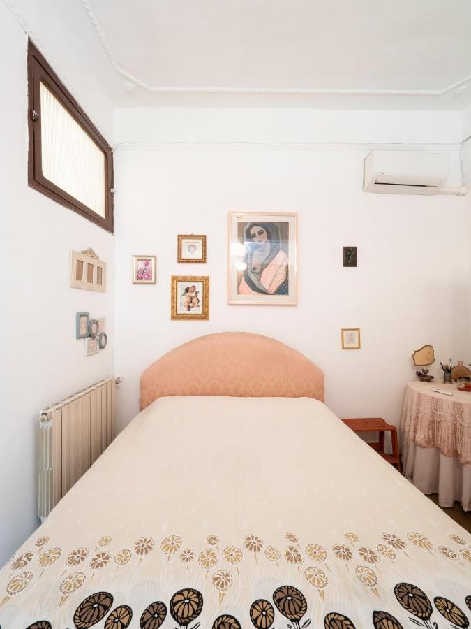 Central Apartment In Trastevere ローマ エクステリア 写真