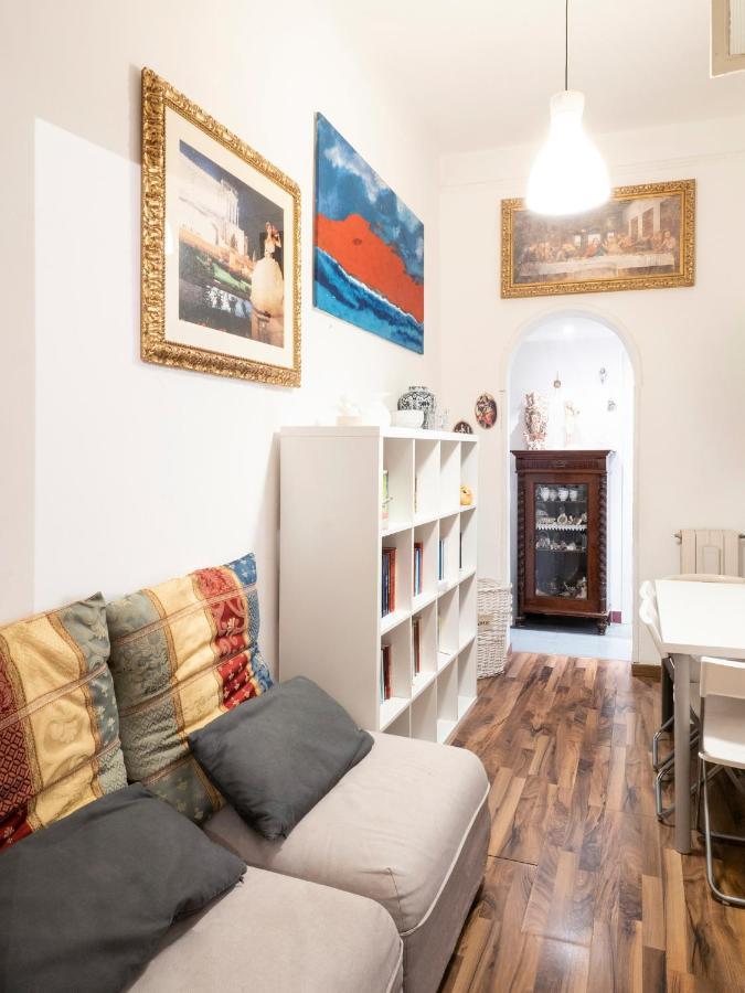 Central Apartment In Trastevere ローマ エクステリア 写真